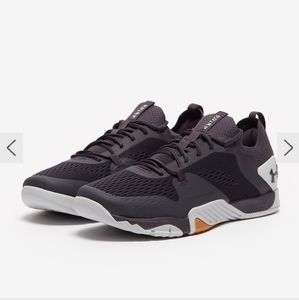 NIB Under Armour Tribase Reign 2